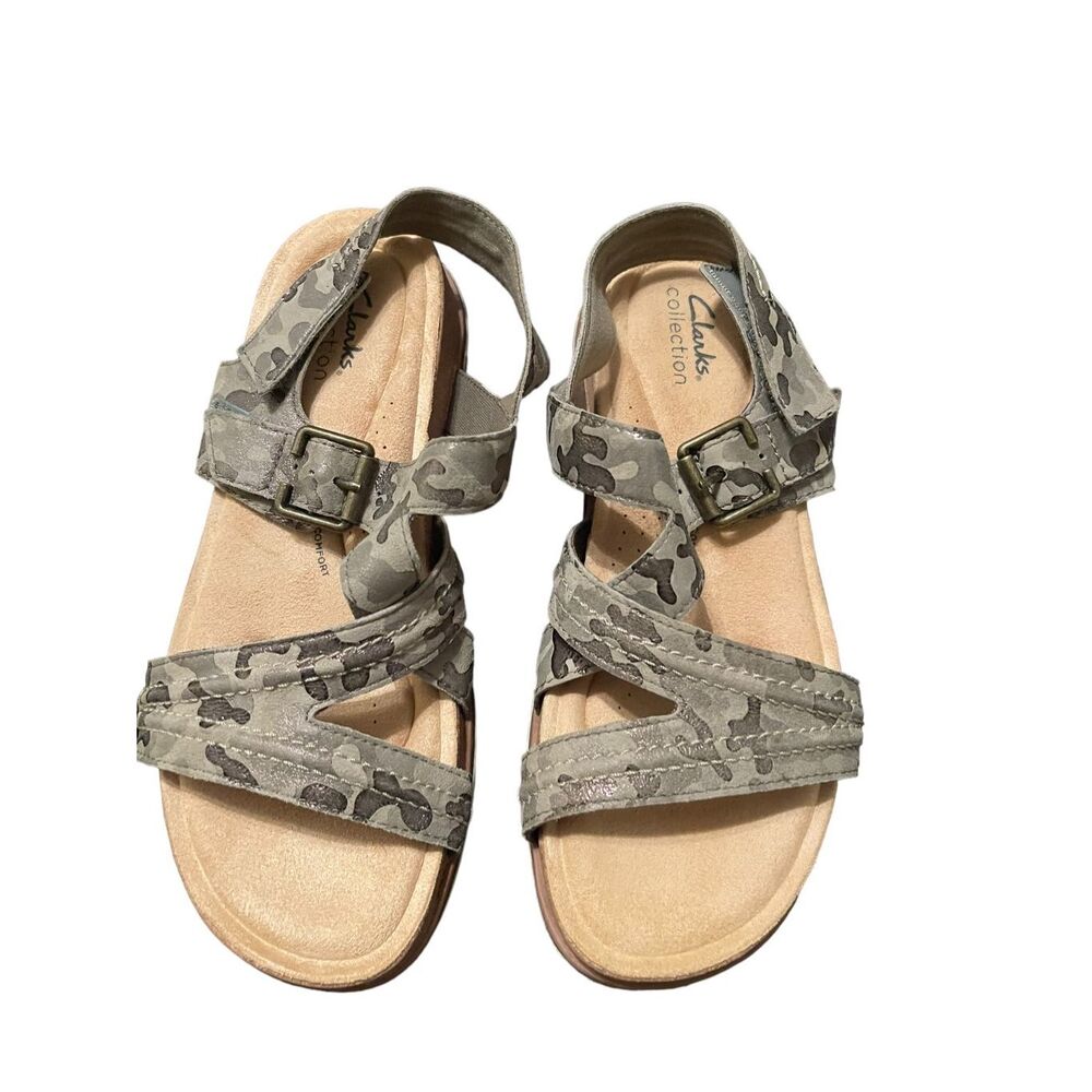 Clarks Collection Women Grey Brynn Ave Camo Open Toe Adjustable Strap Sandals 6